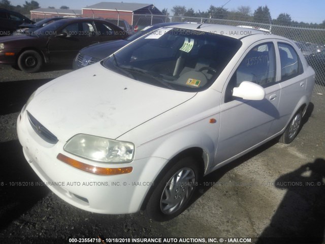 KL1TD52604B233622 - 2004 CHEVROLET AVEO WHITE photo 2