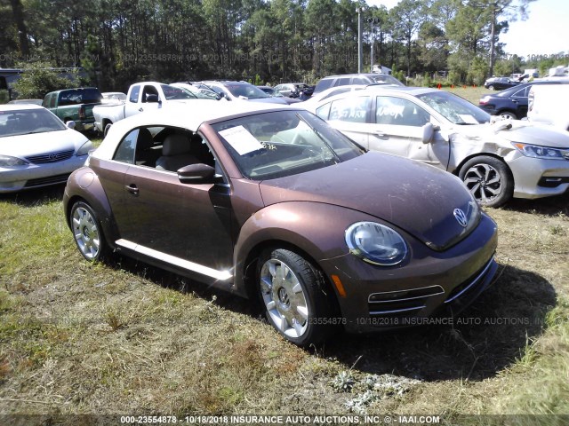 3VW517AT5HM823906 - 2017 VOLKSWAGEN BEETLE S/SE/CLASSIC/PINK/SEL Dark Brown photo 1