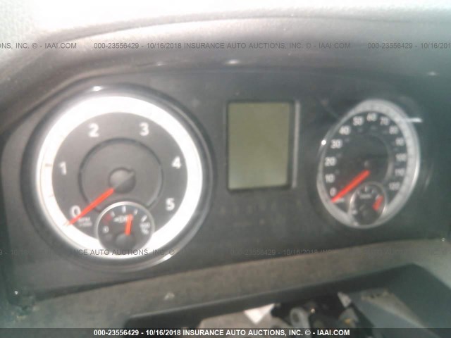 3C6UR5DL8GG373003 - 2016 RAM 2500 SLT أبيض صورة 7