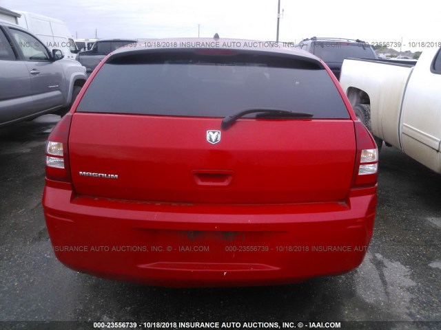 2D4FV47T48H111616 - 2008 DODGE MAGNUM RED photo 6