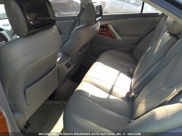 4T1BF3EK5AU051079 - 2010 TOYOTA CAMRY SE/LE/XLE ნაცრისფერი ფოტო 8