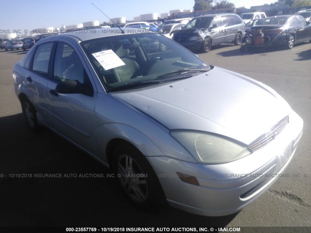 1FAFP34362W159333 - 2002 FORD FOCUS SE/SE COMFORT/SE SPORT SILVER photo 1