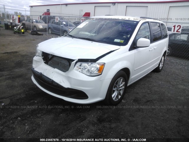 2C4RDGCG8GR327498 - 2016 DODGE GRAND CARAVAN SXT WHITE photo 2