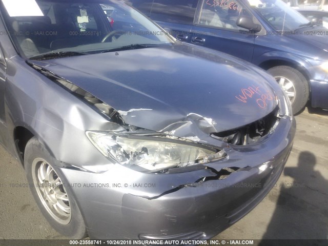 4T1BE30K52U526483 - 2002 TOYOTA CAMRY LE/XLE/SE GRAY photo 6