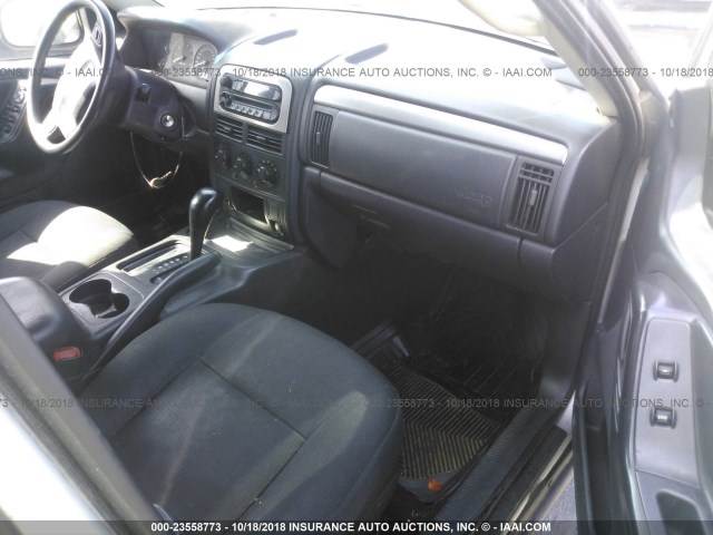 1J4GX48S64C224900 - 2004 JEEP GRAND CHEROKEE LAREDO/COLUMBIA/FREEDOM SILVER photo 5