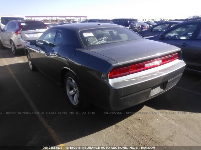 2B3LJ44VX9H604902 - 2009 DODGE CHALLENGER SE GRAY photo 3