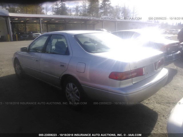 4T1BG22K81U849474 - 2001 TOYOTA CAMRY CE/LE/XLE 银色 照片 3