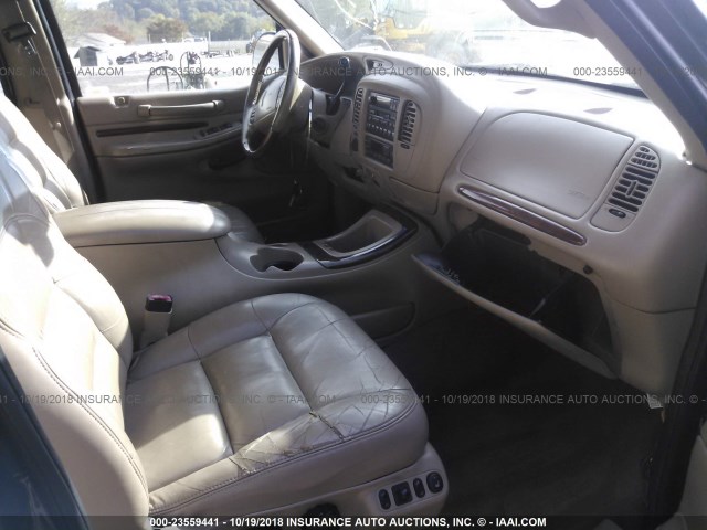 5LMPU28A8XLJ37359 - 1999 LINCOLN NAVIGATOR Czarny zdjęcie 5