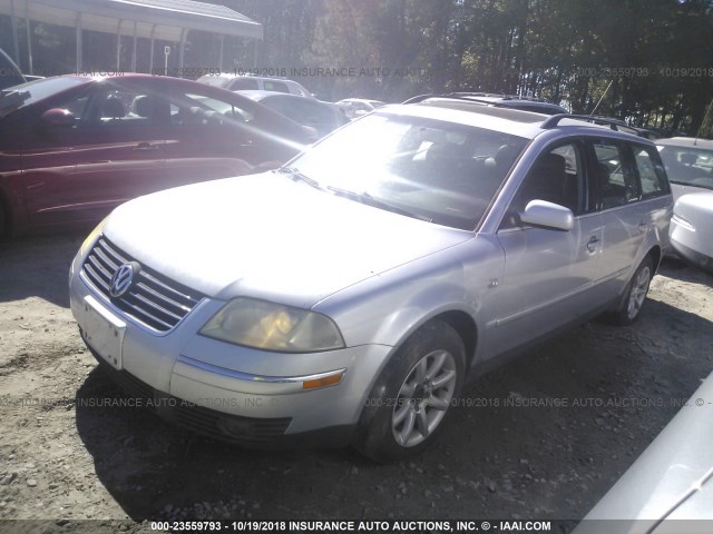 WVWVD63B24E138920 - 2004 VOLKSWAGEN PASSAT GLS SILVER photo 2