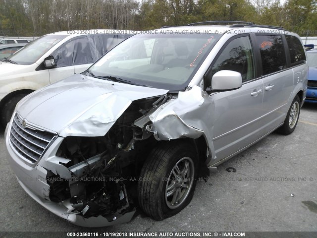 2A8HR54P18R666906 - 2008 CHRYSLER TOWN & COUNTRY TOURING WHITE photo 2