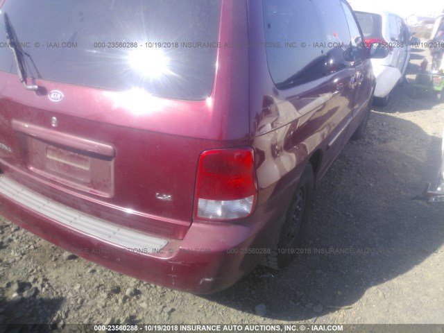 KNDUP131636406177 - 2003 KIA SEDONA EX/LX RED photo 6