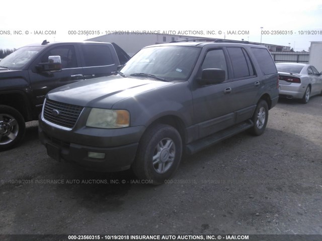 1FMFU15L44LB08368 - 2004 FORD EXPEDITION XLT GRAY photo 2