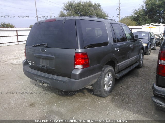 1FMFU15L44LB08368 - 2004 FORD EXPEDITION XLT GRAY photo 4