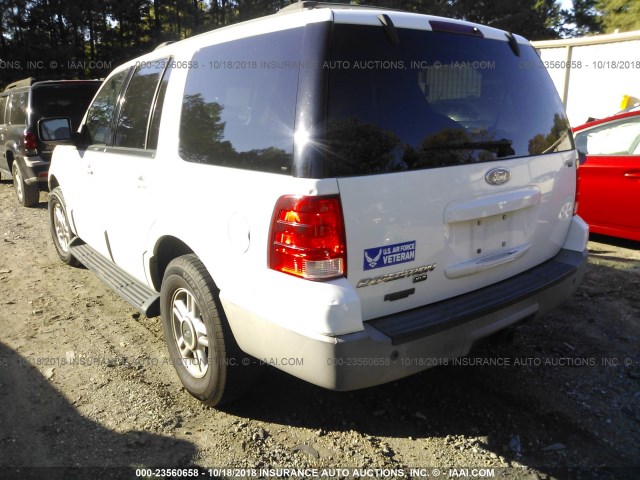 1FMPU16L33LB07083 - 2003 FORD EXPEDITION XLT WHITE photo 3