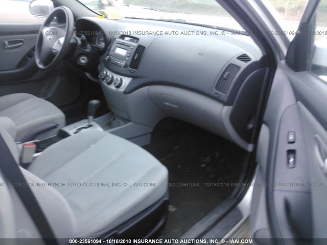 KMHDU46D29U750508 - 2009 HYUNDAI ELANTRA GLS/SE SILVER photo 5