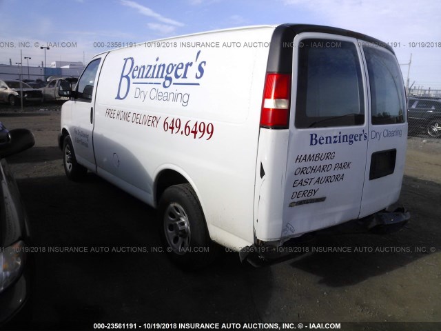 1GCUGADX3A1182573 - 2010 CHEVROLET EXPRESS G1500  WHITE photo 3