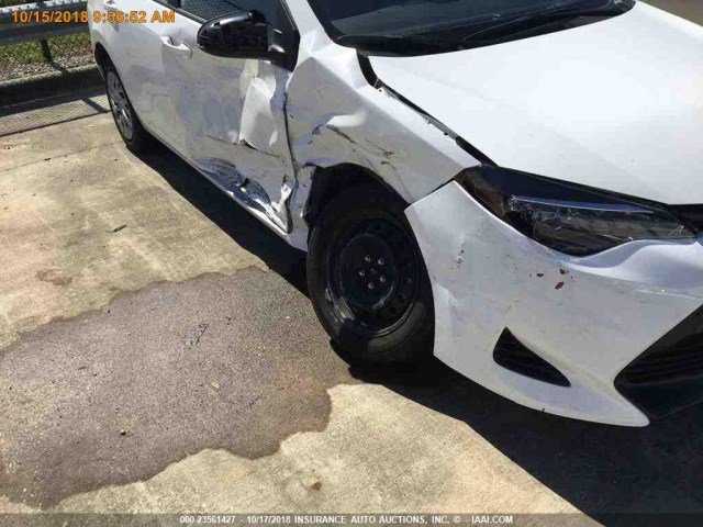 5YFBURHE3JP832022 - 2018 TOYOTA COROLLA L/LE/XLE/SE/XSE Ağ foto 11