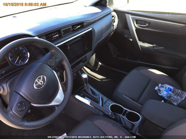 5YFBURHE3JP832022 - 2018 TOYOTA COROLLA L/LE/XLE/SE/XSE Ağ foto 16
