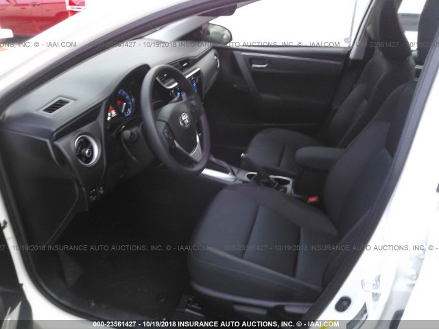 5YFBURHE3JP832022 - 2018 TOYOTA COROLLA L/LE/XLE/SE/XSE Ağ foto 5