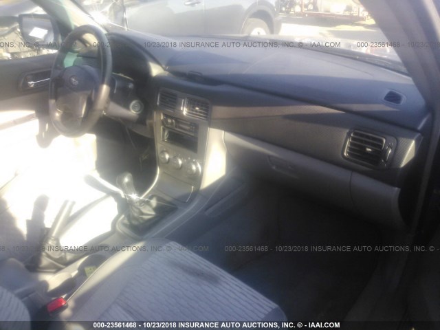 JF1SG65674G728082 - 2004 SUBARU FORESTER 2.5XS Bleu photo 5