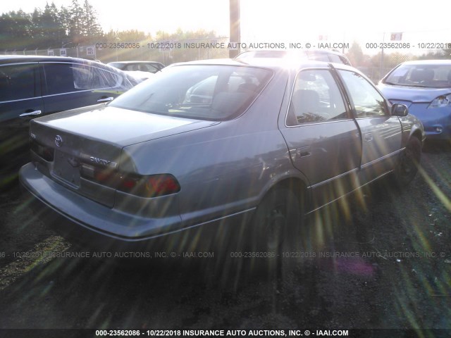 JT2BG22K8X0317106 - 1999 TOYOTA CAMRY LE/XLE GRAY photo 4