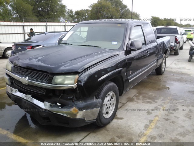 2GCEC19V531285367 - 2003 CHEVROLET SILVERADO C1500 BLACK photo 2