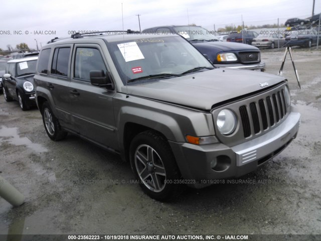 1J8FF48W37D397224 - 2007 JEEP PATRIOT LIMITED GRAY photo 1