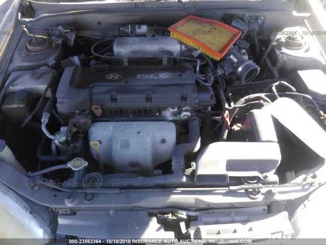 KMHJF35F9YU022452 - 2000 HYUNDAI ELANTRA GLS GRAY photo 10