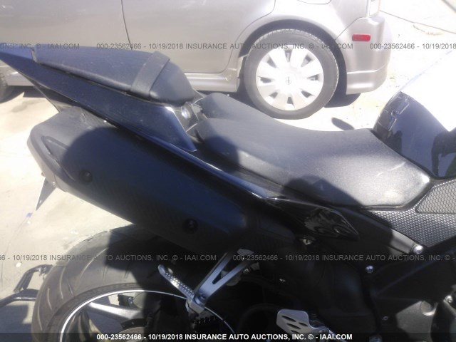 JYARN23E3AA008239 - 2010 YAMAHA YZFR1 BLACK photo 6