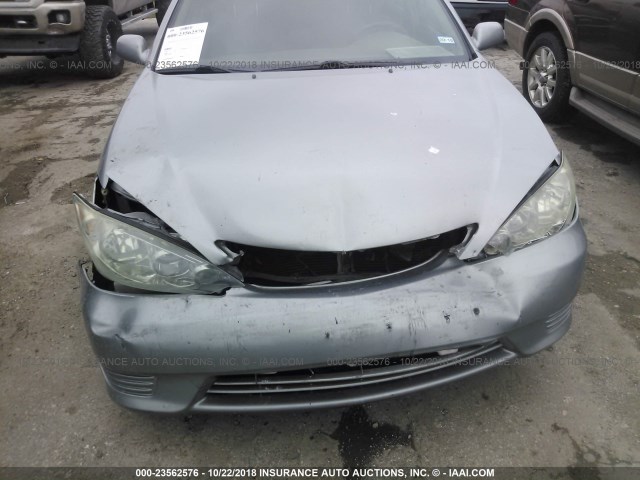 4T1BE32K25U618149 - 2005 TOYOTA CAMRY LE/XLE/SE GRAY photo 6