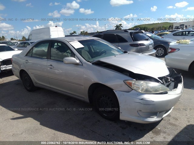 4T1BE32K36U114520 - 2006 TOYOTA CAMRY LE/XLE/SE SILVER photo 1