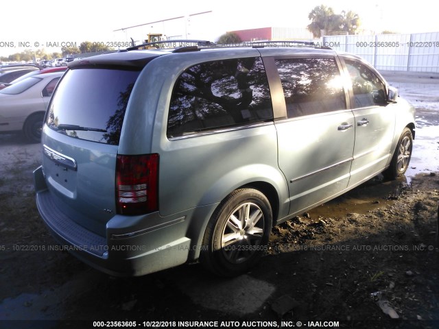 2A8HR64X68R143743 - 2008 CHRYSLER TOWN & COUNTRY LIMITED Light Blue photo 4