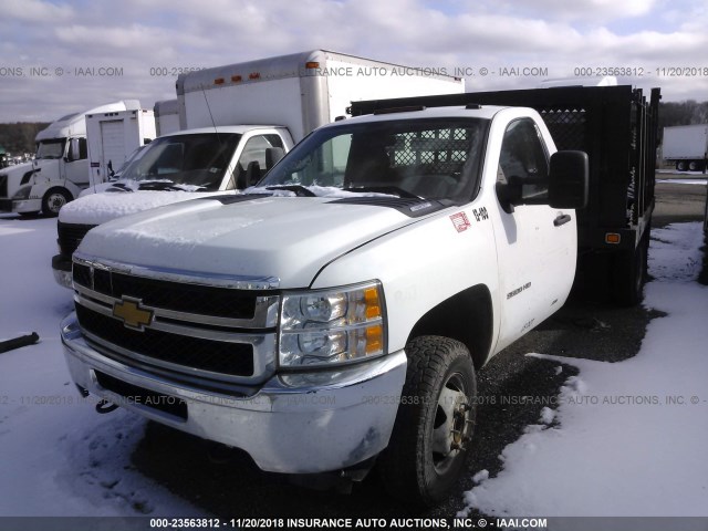 1GB3CZCG6DF219294 - 2013 CHEVROLET C3500 C3500 WHITE photo 2