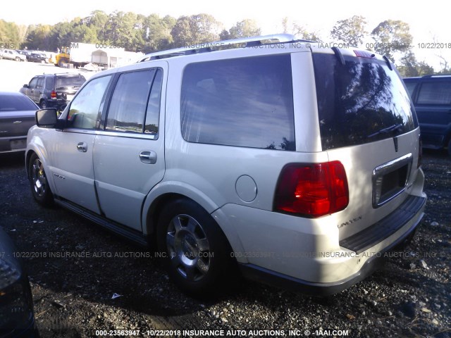 5LMFU28556LJ05028 - 2006 LINCOLN NAVIGATOR 白色 照片 3