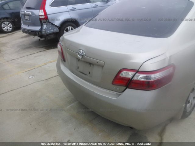4T1BE46K88U790853 - 2008 TOYOTA CAMRY CE/LE/XLE/SE GOLD photo 6