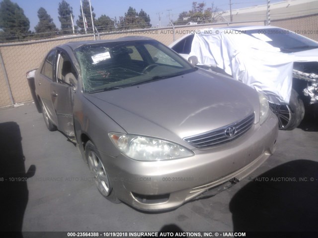 4T1BF30K35U618600 - 2005 TOYOTA CAMRY LE/XLE/SE 金色 照片 1