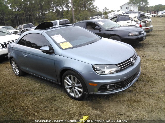 WVWBW8AHXFV000027 - 2015 VOLKSWAGEN EOS KOMFORT/SPORT ღია ლურჯი ფოტო 1