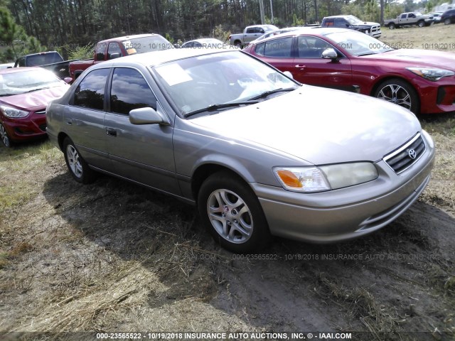 4T1BF22K8YU112708 - 2000 TOYOTA CAMRY LE/XLE GRAY photo 1