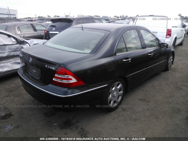 WDBRF81J15F613548 - 2005 MERCEDES-BENZ C 240 4MATIC BLACK photo 4