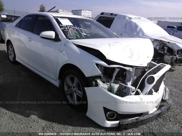 4T1BF1FK8EU389603 - 2014 TOYOTA CAMRY L/SE/LE/XLE Ağ foto 1