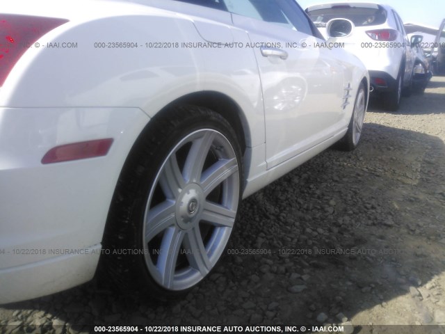 1C3AN69L94X007455 - 2004 CHRYSLER CROSSFIRE LIMITED WHITE photo 6