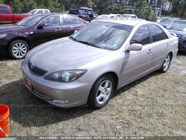 4T1BF32K22U029479 - 2002 TOYOTA CAMRY LE/XLE/SE 金色 照片 2