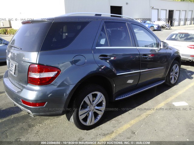 4JGBB8GB8BA712340 - 2011 MERCEDES-BENZ ML 350 4MATIC GRAY photo 4