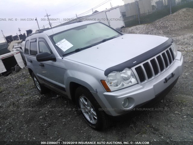 1J4HR48N05C571729 - 2005 JEEP GRAND CHEROKEE LAREDO/COLUMBIA/FREEDOM 银色 照片 1
