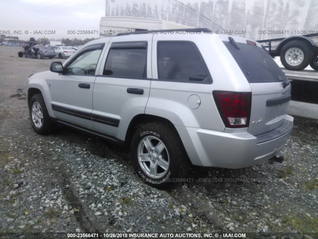 1J4HR48N05C571729 - 2005 JEEP GRAND CHEROKEE LAREDO/COLUMBIA/FREEDOM 银色 照片 3