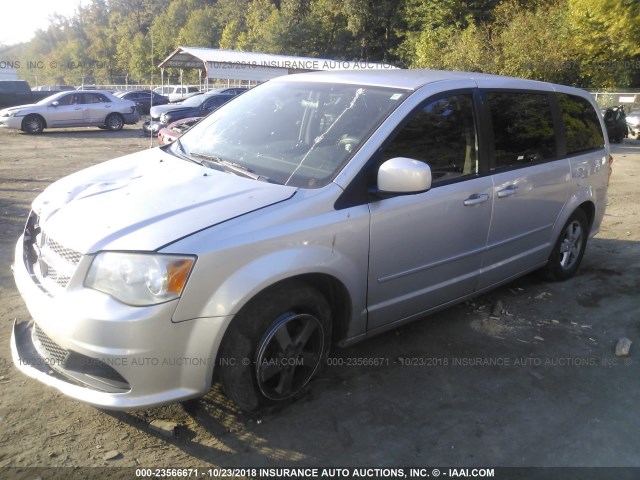 2D4RN3DG7BR626495 - 2011 DODGE GRAND CARAVAN MAINSTREET SILVER photo 2