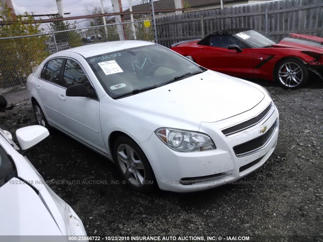 1G1ZG57B894251371 - 2009 CHEVROLET MALIBU LS თეთრი ფოტო 1