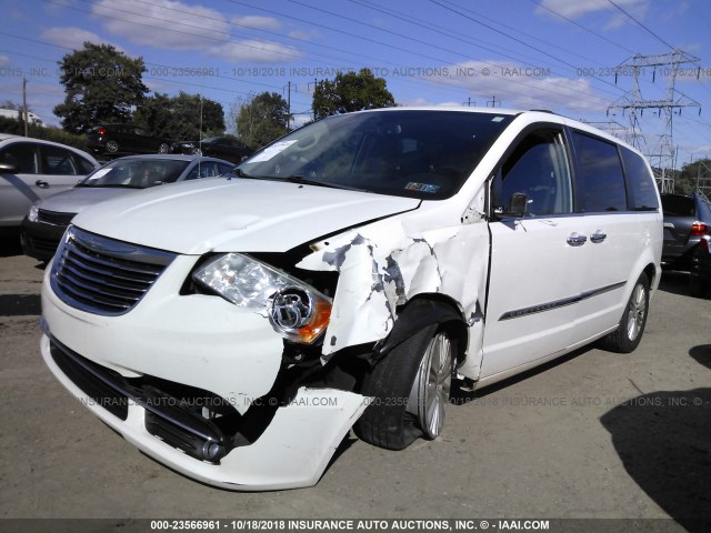 2C4RC1GG0CR175060 - 2012 CHRYSLER TOWN & COUNTRY LIMITED WHITE photo 2