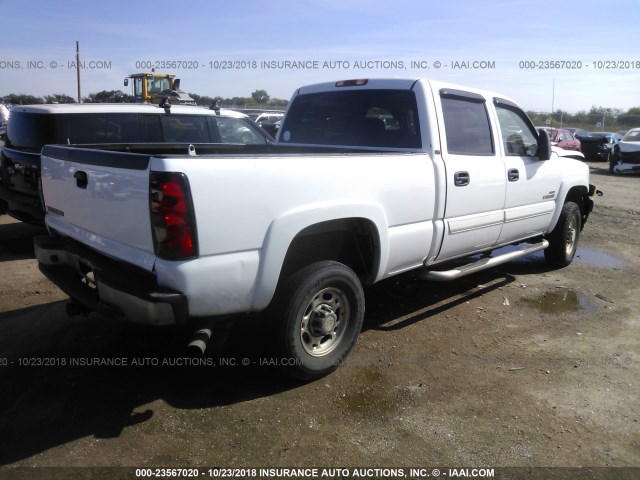 1GCHC23206F103489 - 2006 CHEVROLET SILVERADO C2500 HEAVY DUTY WHITE photo 4