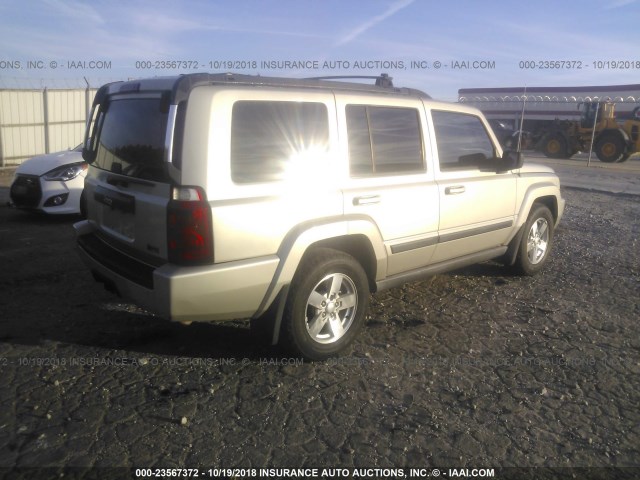 1J8HH48P87C628068 - 2007 JEEP COMMANDER SILVER photo 4